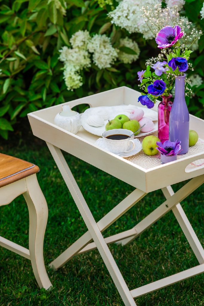 ახალი ავეჯი • New Furniture