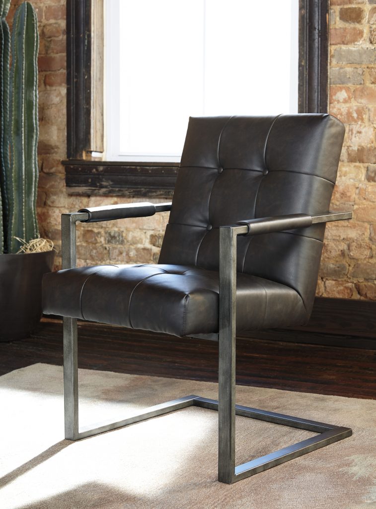ახალი ავეჯი • New Furniture
