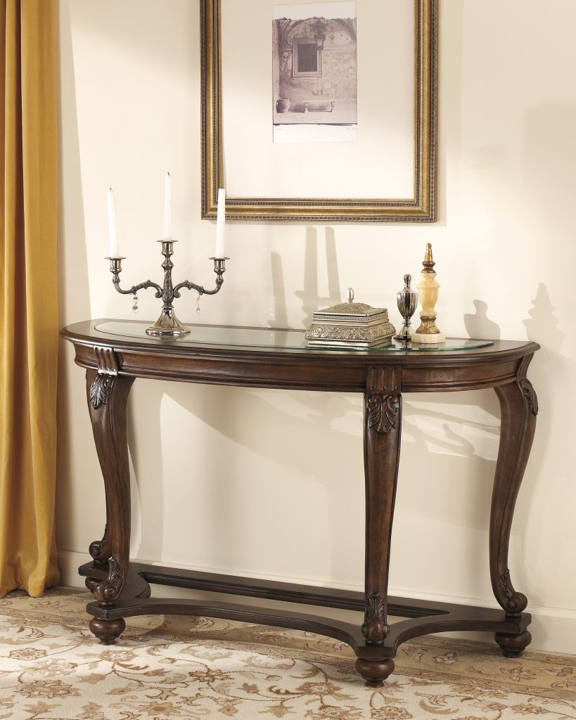 ახალი ავეჯი • New Furniture