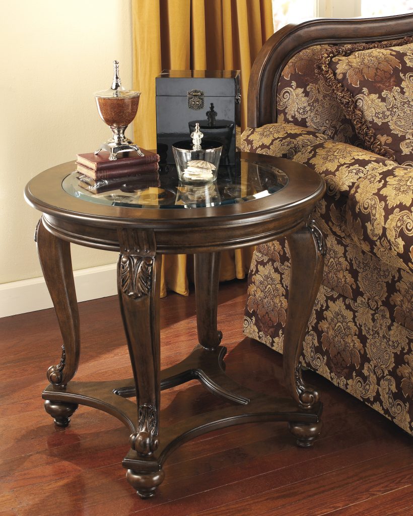 ახალი ავეჯი • New Furniture