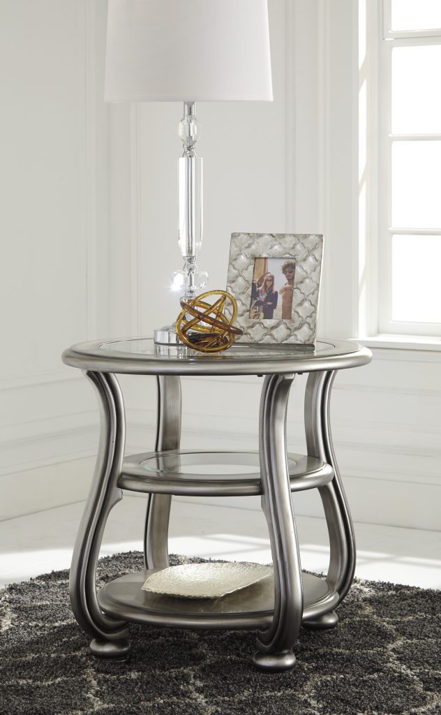 ახალი ავეჯი • New Furniture
