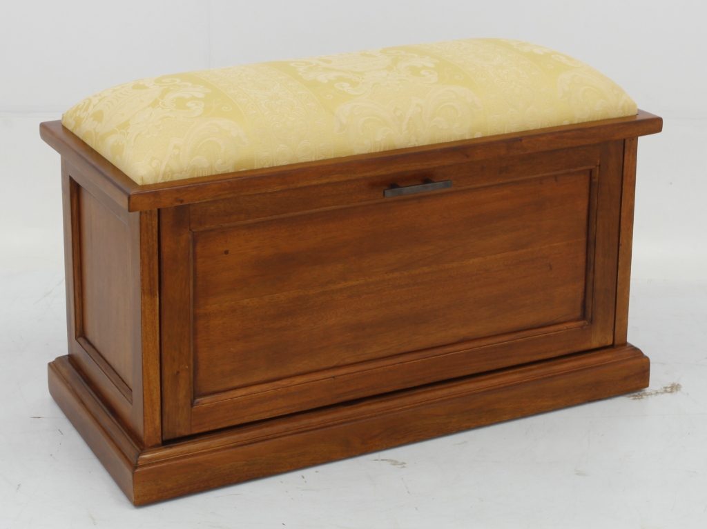 ახალი ავეჯი • New Furniture