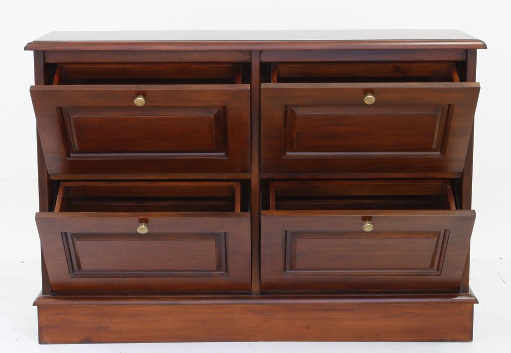 ახალი ავეჯი • New Furniture