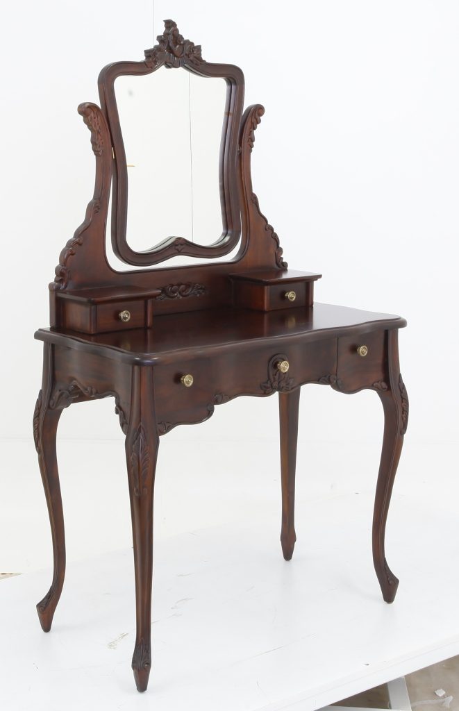 ახალი ავეჯი • New Furniture