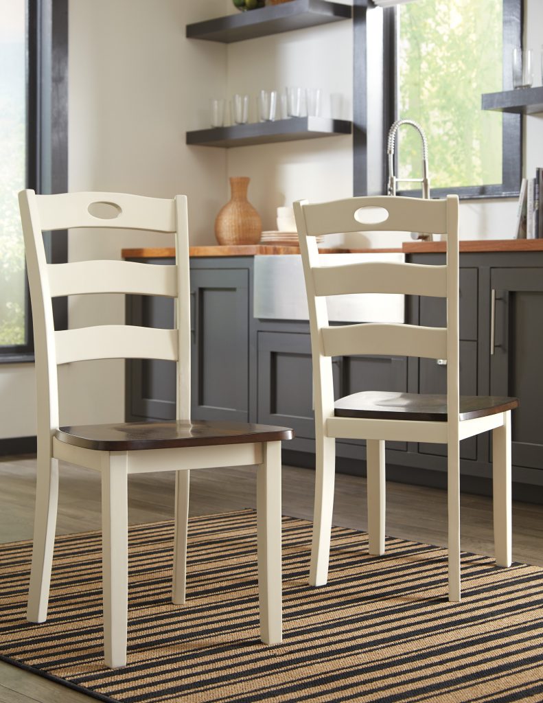 ახალი ავეჯი • New Furniture