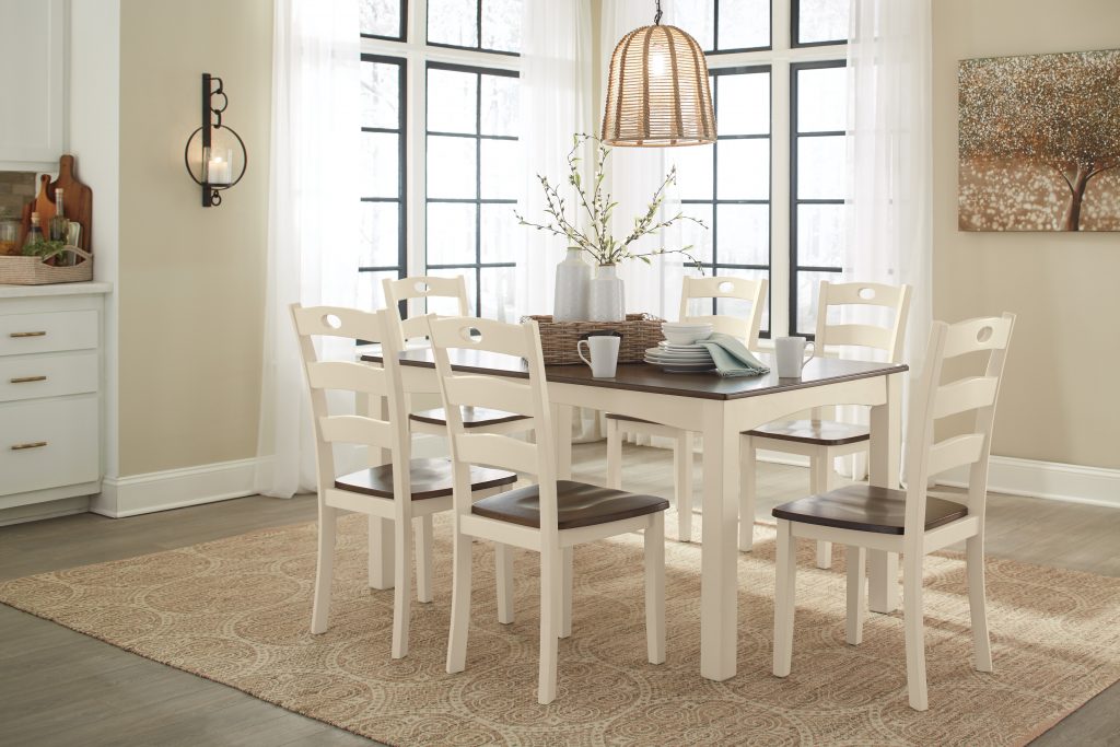 ახალი ავეჯი • New Furniture
