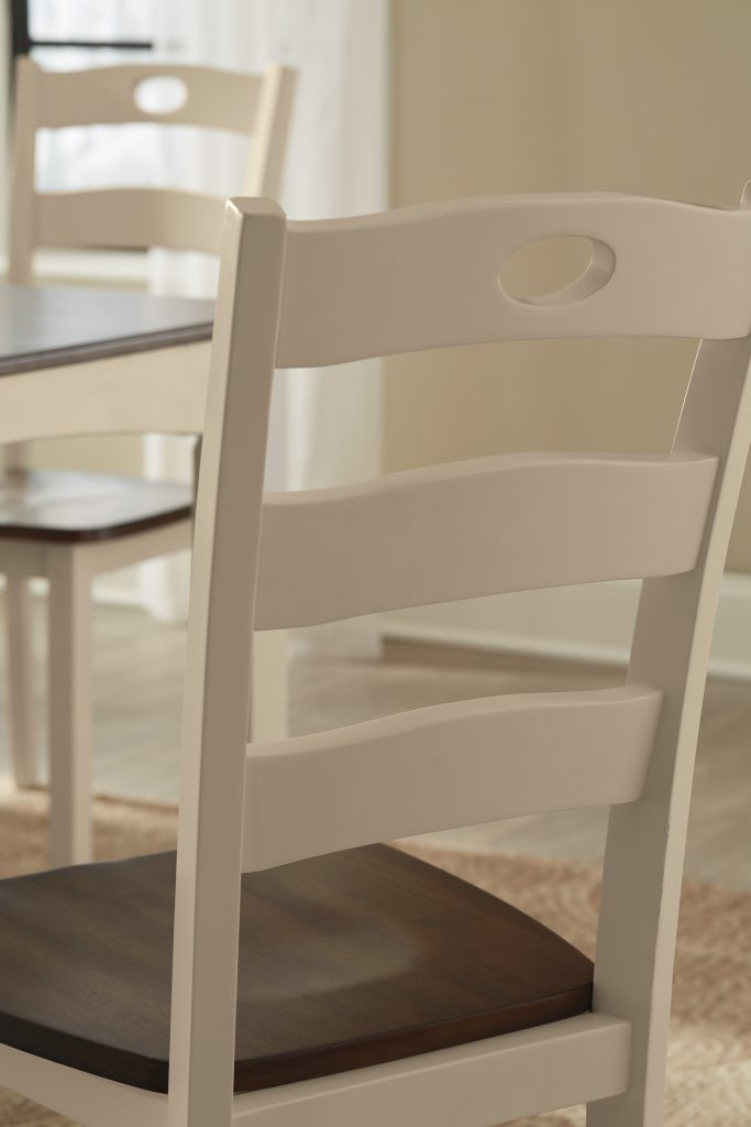 ახალი ავეჯი • New Furniture
