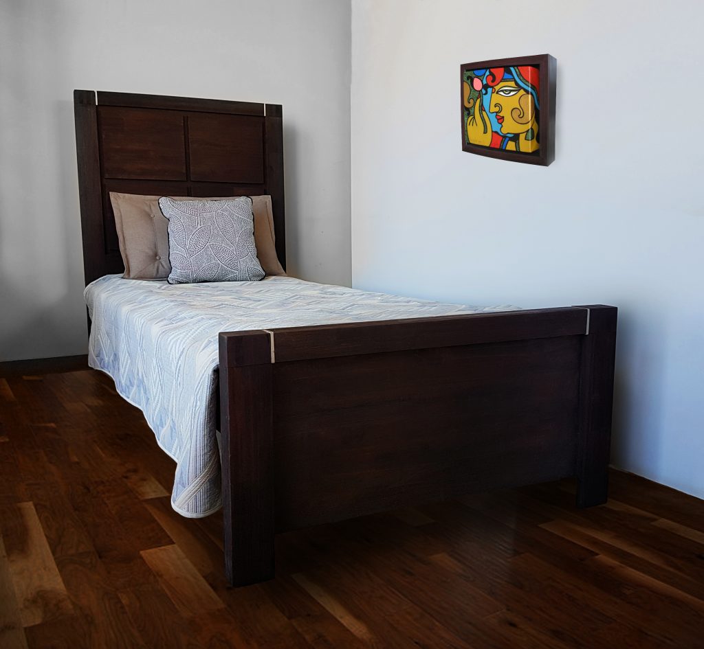 ახალი ავეჯი • New Furniture