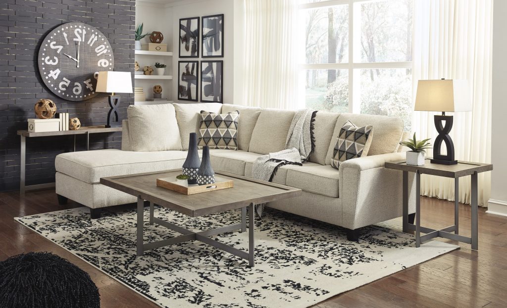 ახალი ავეჯი • New Furniture