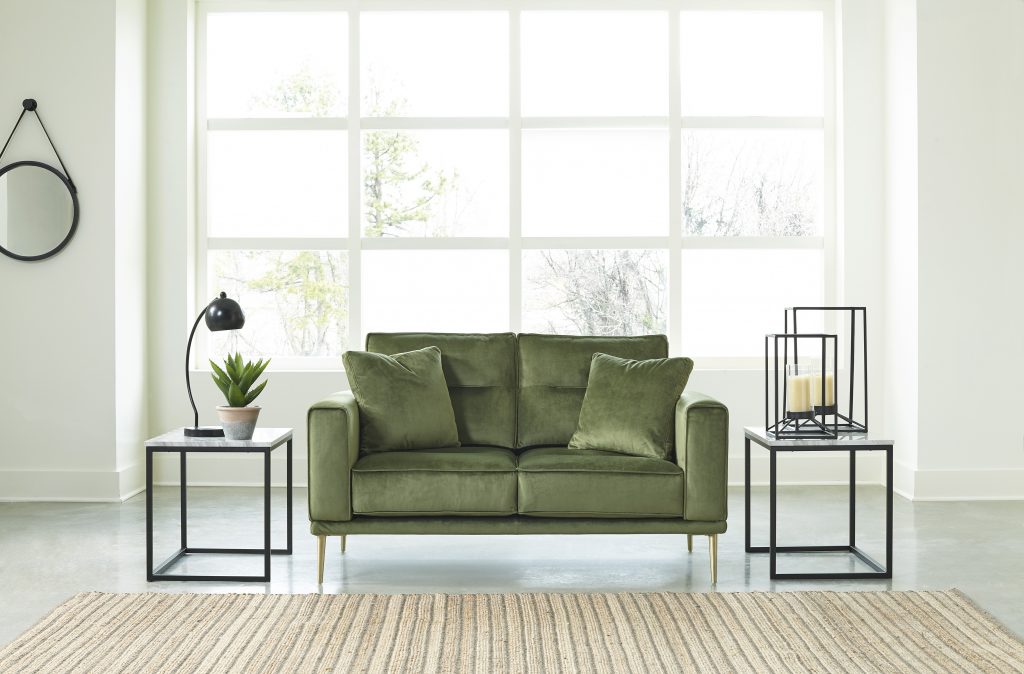 ახალი ავეჯი • New Furniture