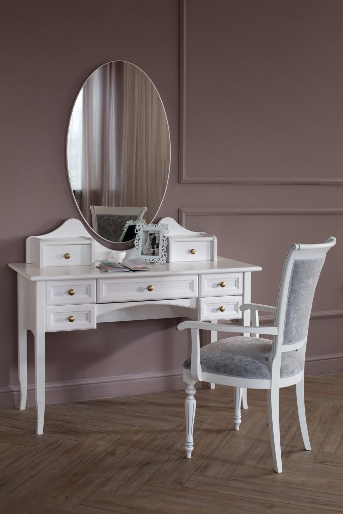 ახალი ავეჯი • New Furniture