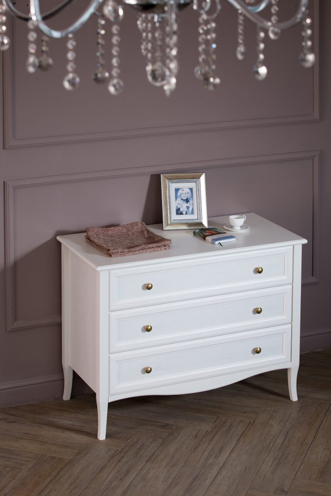 ახალი ავეჯი • New Furniture