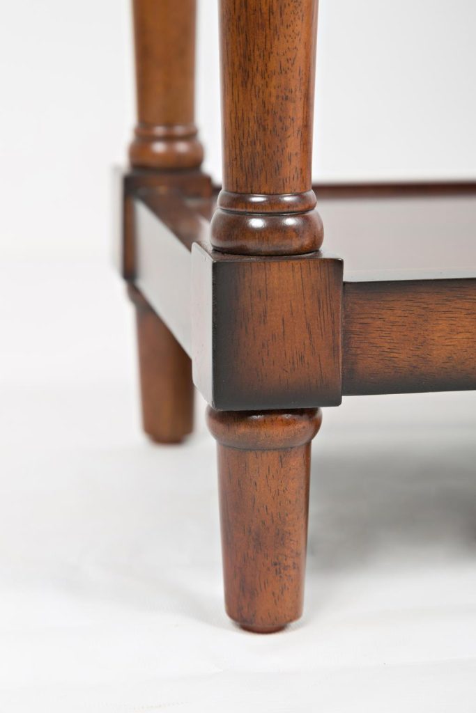ახალი ავეჯი • New Furniture