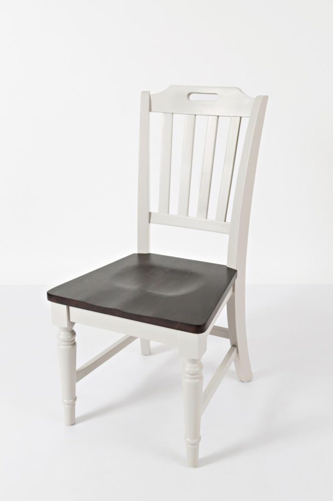 ახალი ავეჯი • New Furniture