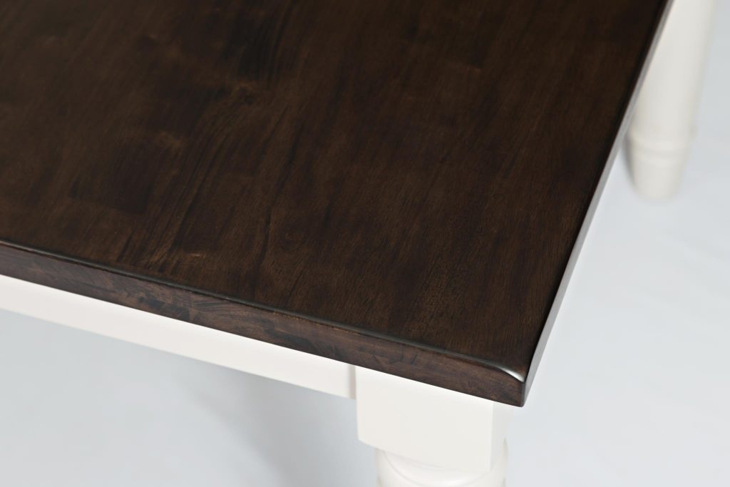 ახალი ავეჯი • New Furniture