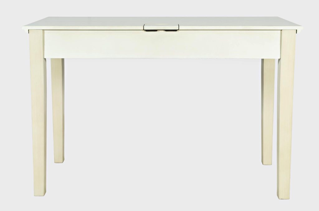 ახალი ავეჯი • New Furniture