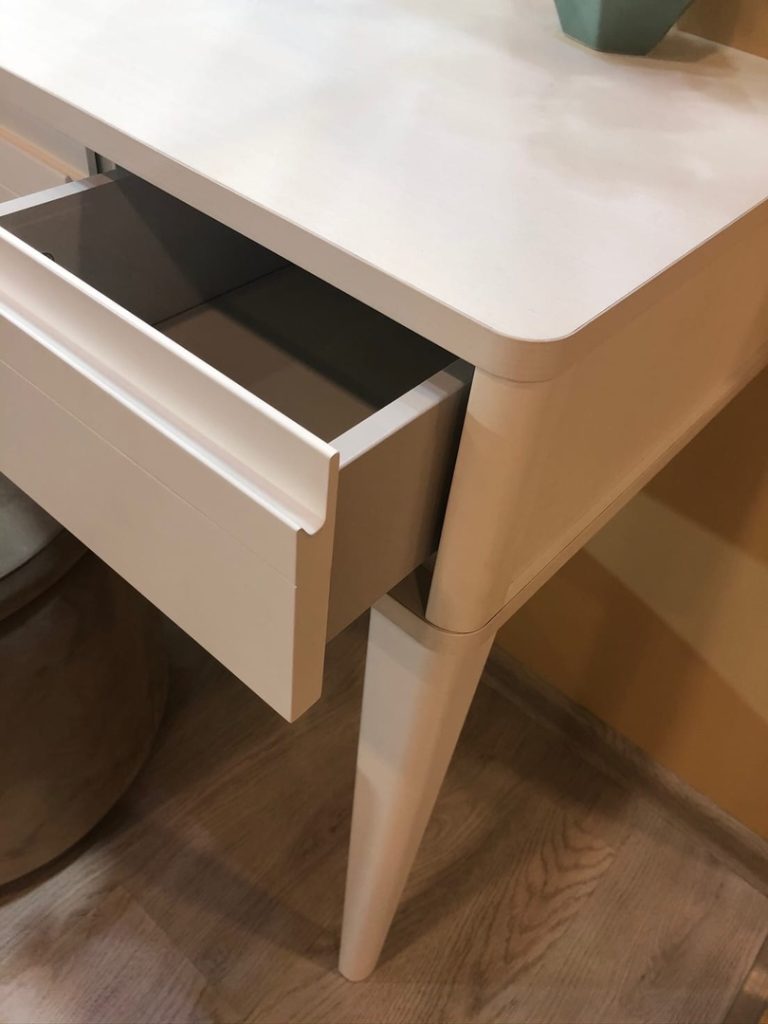 ახალი ავეჯი • New Furniture