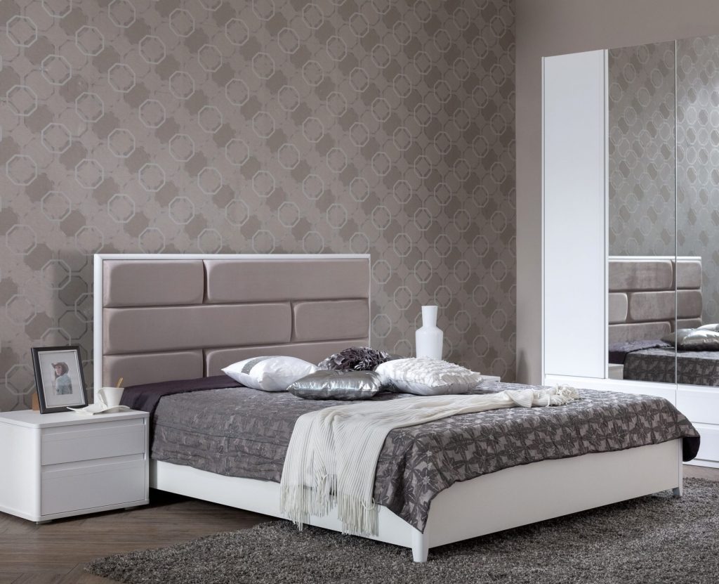 ახალი ავეჯი • New Furniture